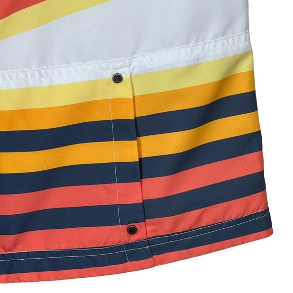 Inspired Style Spanner Grande Prix Mock Neck Full Zip Sleeveless Golf Jacket - Picture 7 of 11